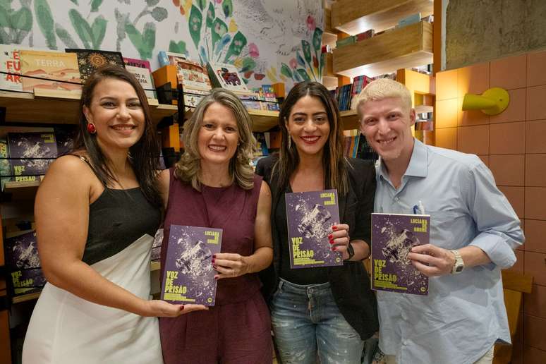 Hist&oacute;ria de Gislayne de Deus deu origem ao romance policial e ficcional 'Voz de Pris&atilde;o'