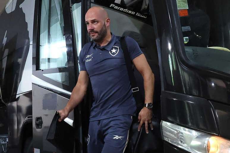 Franclim Carvalho conseguiu superar a crise financeira para recolocar o Botafogo nos trilhos &ndash;