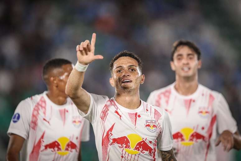 RB Bragantino tenta se aproximar de vez do G5 do Brasileiro &ndash;