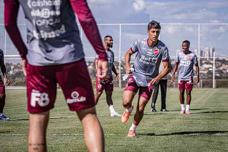 Vila Nova fecha os trabalhos para o cl&aacute;ssico com o Goi&aacute;s neste s&aacute;bado. Mas ciente da dureza do confronto.