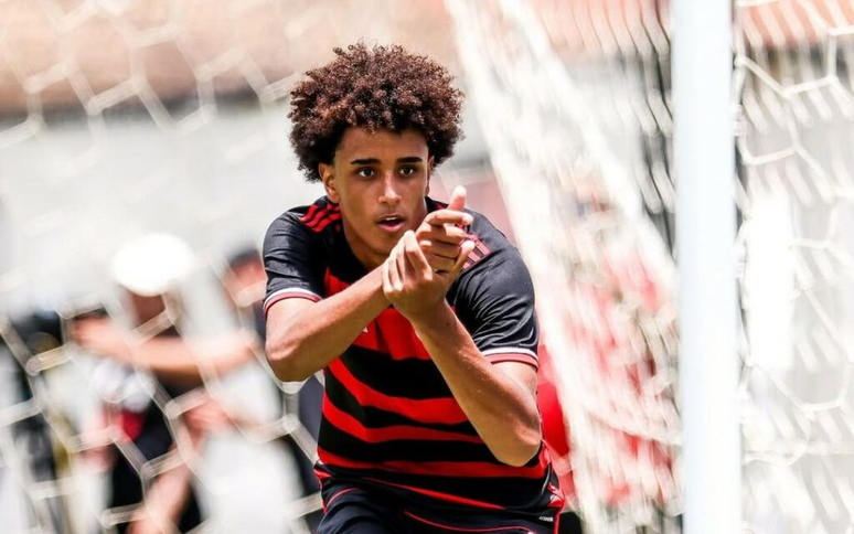 Ryan Roberto, da base do Flamengo 