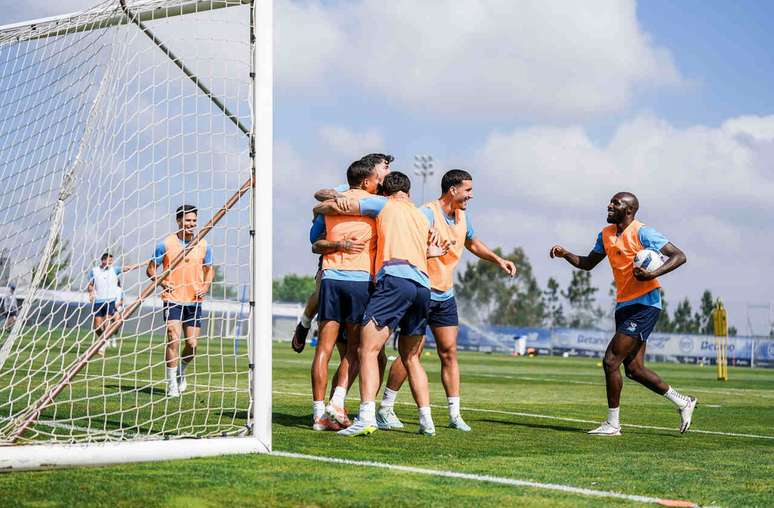 Porto treina cheio de anima&ccedil;&atilde;o para o duelo deste domingo contra o lanterna do Campeonato Portugu&ecirc;s.
