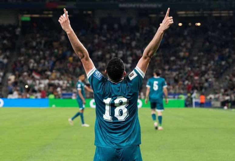 Ayman Hussein marcou o gol da classifica&ccedil;&atilde;o do Iraque para a Copa do Mundo &ndash;
