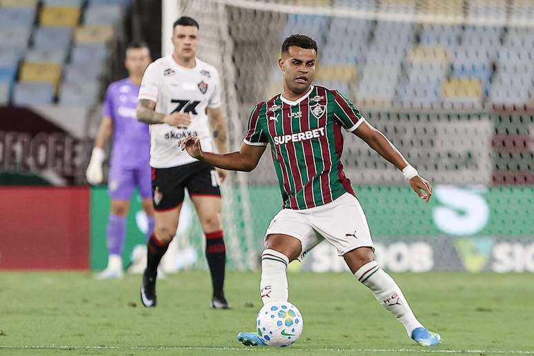 Fluminense teria de pagar R$ 2 milh&otilde;es ao S&atilde;o Paulo para utilizar Alisson &ndash;