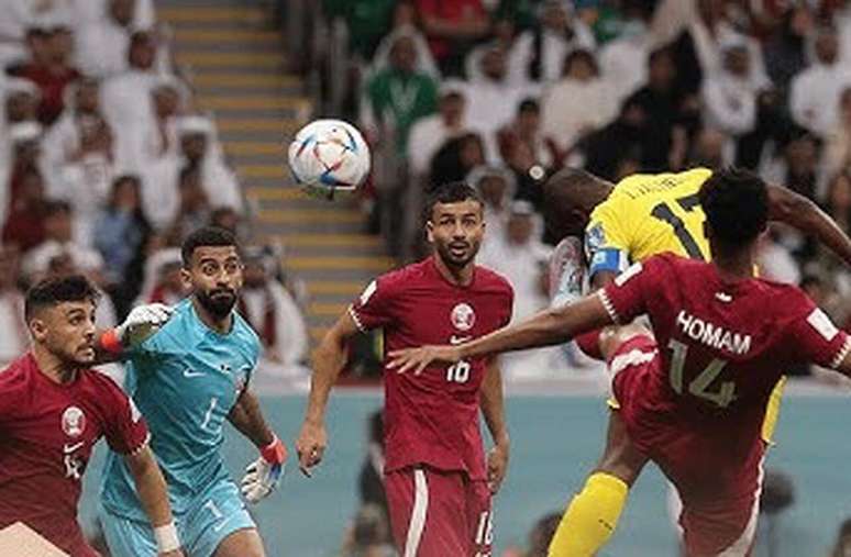 Catar perdeu os tr&ecirc;s jogos que disputou na &uacute;ltima Copa &ndash;