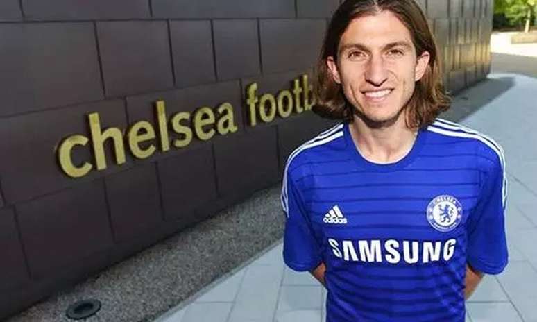 Filipe Lu&iacute;s teve uma boa passagem como jogador do Chelsea &ndash;