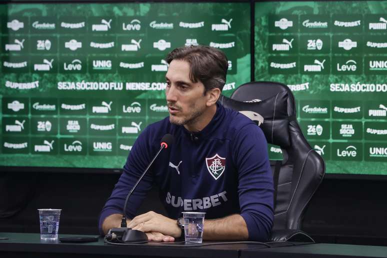 Luis Zubeld&iacute;a corre risco de demiss&atilde;o no Flu. (FOTO: MARCELO GON&Ccedil;ALVES / FLUMINENSE F.C.)
