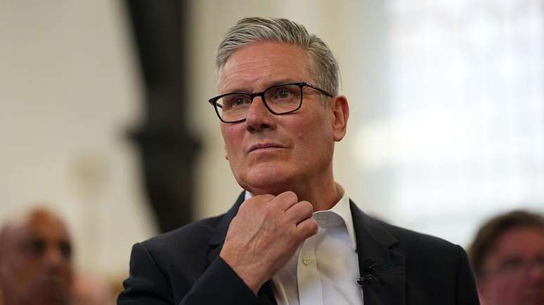 At&eacute; agora, mais de 70 parlamentares j&aacute; se manifestaram publicamente pedindo que Starmer renuncie