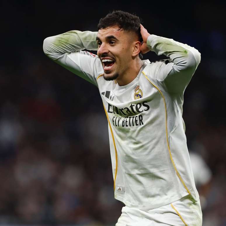 Dani Ceballos, do Real Madrid, durante jogo contra Rayo Vallecano &ndash;
