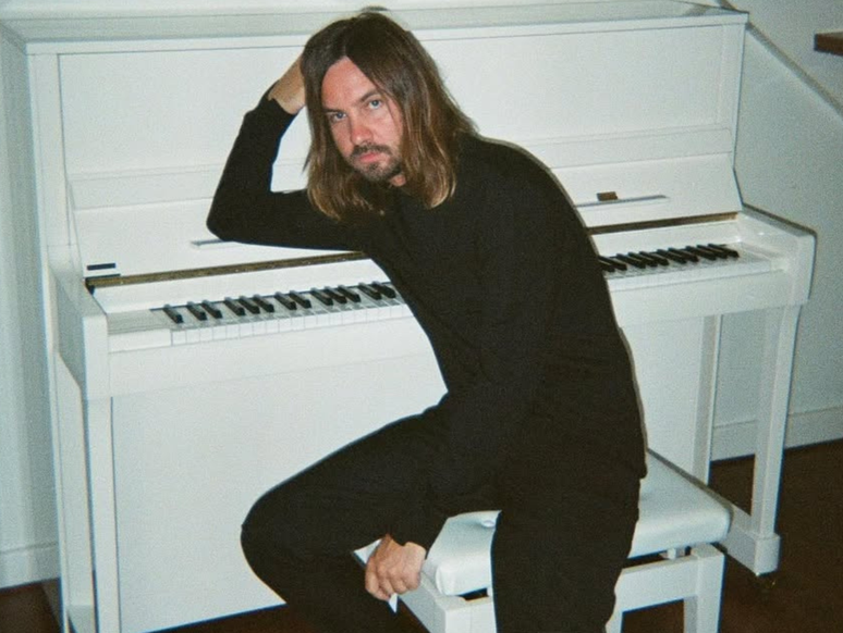 (Foto: Instagram @tameimpala)