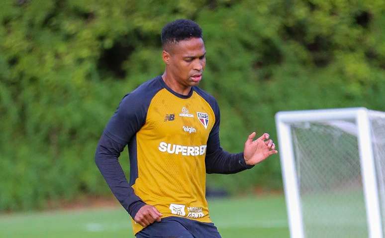 Wendell tem contrato at&eacute; o fim de 2027 &ndash;