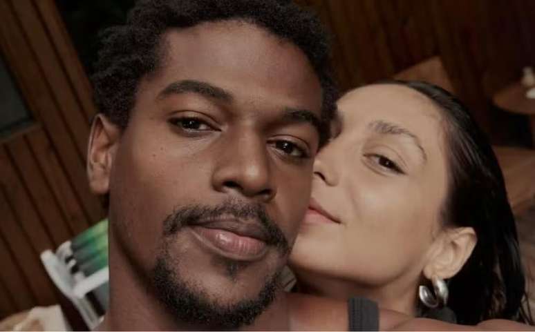 Ronald Sotto e namorada.