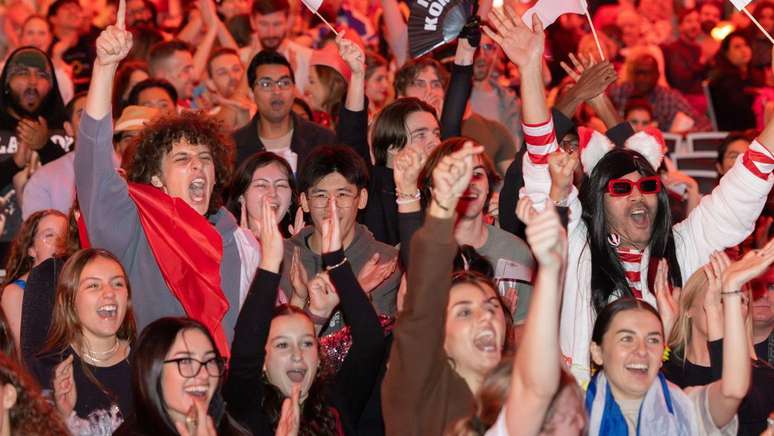 O Eurovision nunca esteve totalmente livre da pol&iacute;tica e defende valores como 'universalidade, inclus&atilde;o e celebra&ccedil;&atilde;o da diversidade'