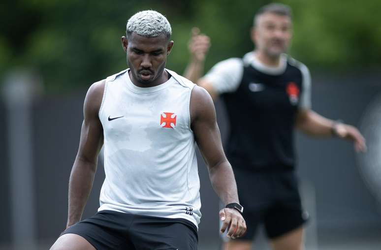 Cuiabano come&ccedil;ou bem no Vasco, mas sofreu com problema f&iacute;sico nos &uacute;ltimos jogos &ndash;