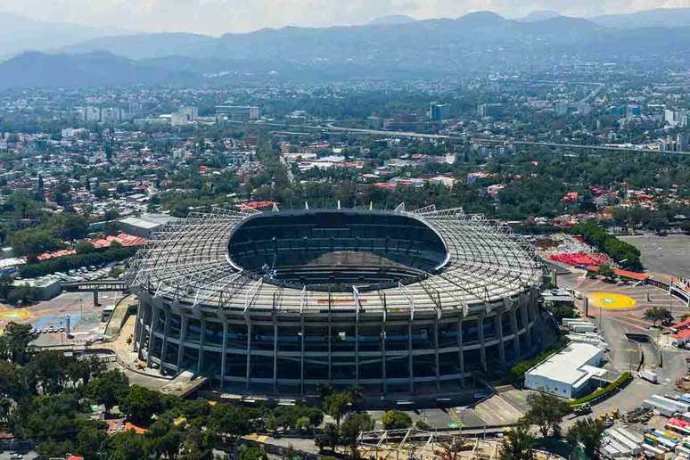 Est&aacute;dio Azteca ser&aacute; palco de abertura da Copa do Mundo &ndash;