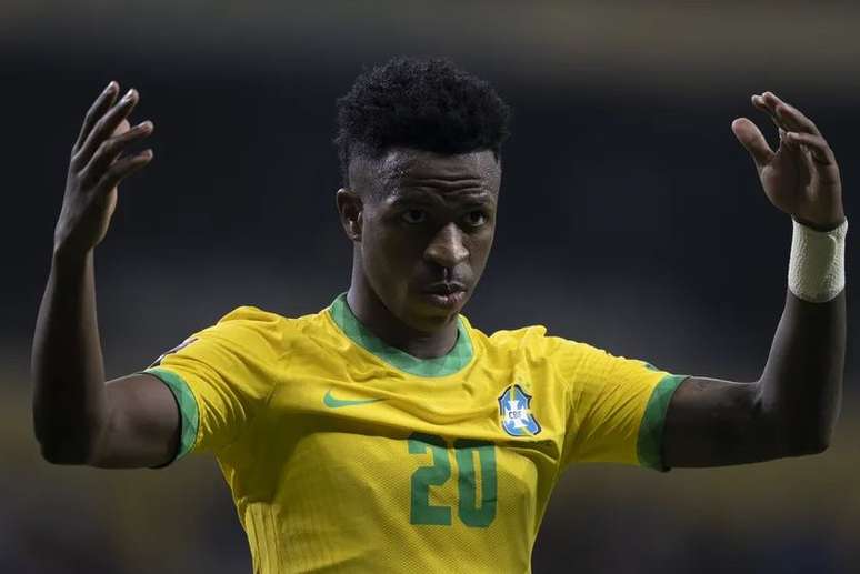 Vinicius Jr comemora gol pela Sele&ccedil;&atilde;o brasileira