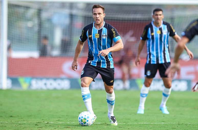 Volante busca recuperar sequ&ecirc;ncia no Gr&ecirc;mio &ndash;