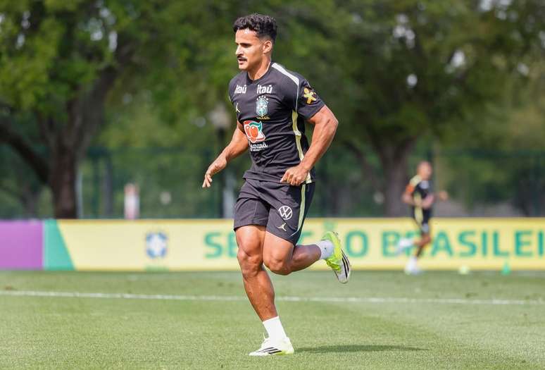 Kaiki desperta interesse do Flamengo. 