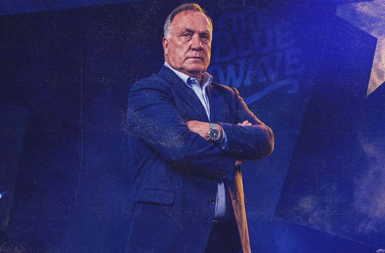 Advocaat comandou Cura&ccedil;ao durante as Eliminat&oacute;rias &ndash;