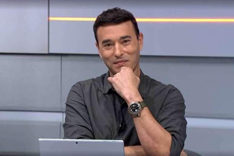 Andr&eacute; Rizek defendeu a presen&ccedil;a de Thiago Silva na pr&oacute;xima Copa do Mundo durante programa do Sportv &ndash;