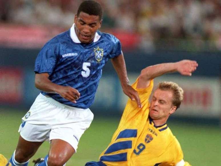 Su&eacute;cia perdeu para o Brasil na semifinal da Copa de 1994 &ndash;