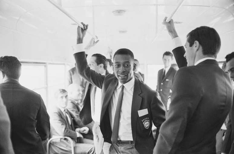 Maior nome da hist&oacute;ria do futebol brasileiro recebe nova homenagem no Maracan&atilde; &ndash;