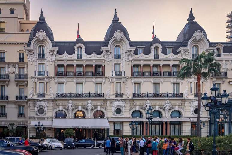 Hotel de Paris Monte-Carlo &eacute; um dos mais renomados de M&ocirc;naco 