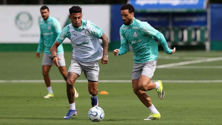 Felipe Anderson durante treinamento do Palmeiras &ndash;