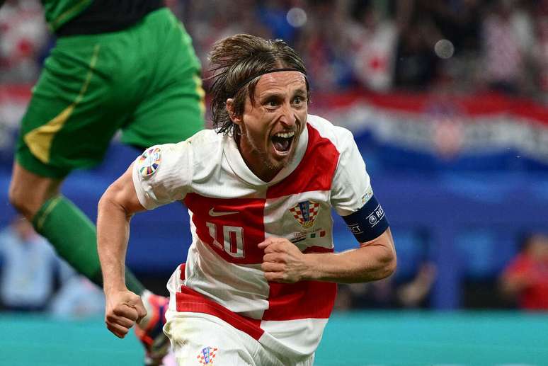 Luka Modric em campo pela Cro&aacute;cia (Photo by Christophe SIMON / AFP)