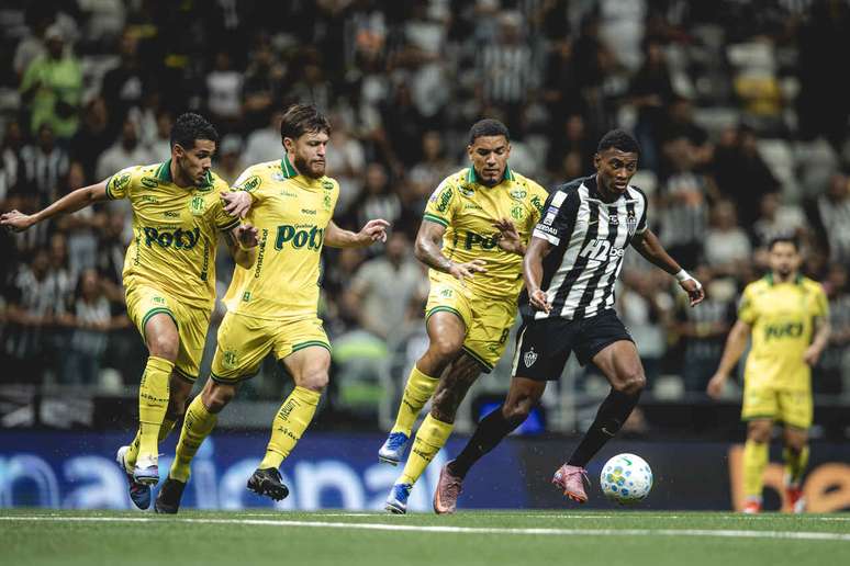 Atl&eacute;tico volta a vencer no Brasileir&atilde;o &ndash;