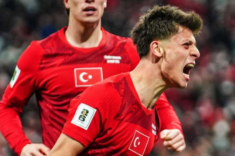 Arda Guler &eacute; a grande revela&ccedil;&atilde;o do futebol turco atualmente &ndash;