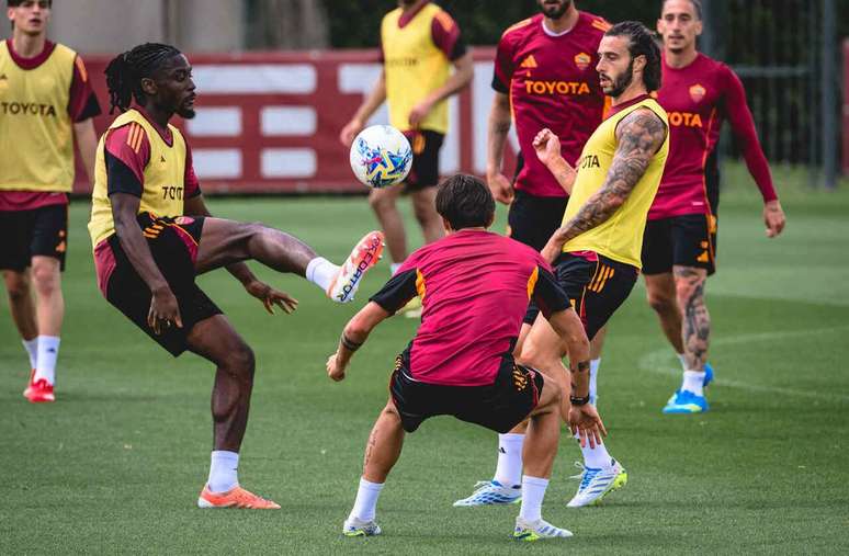 Roma ainda tem chance de conquistar vaga na Champions 26/27 &ndash;