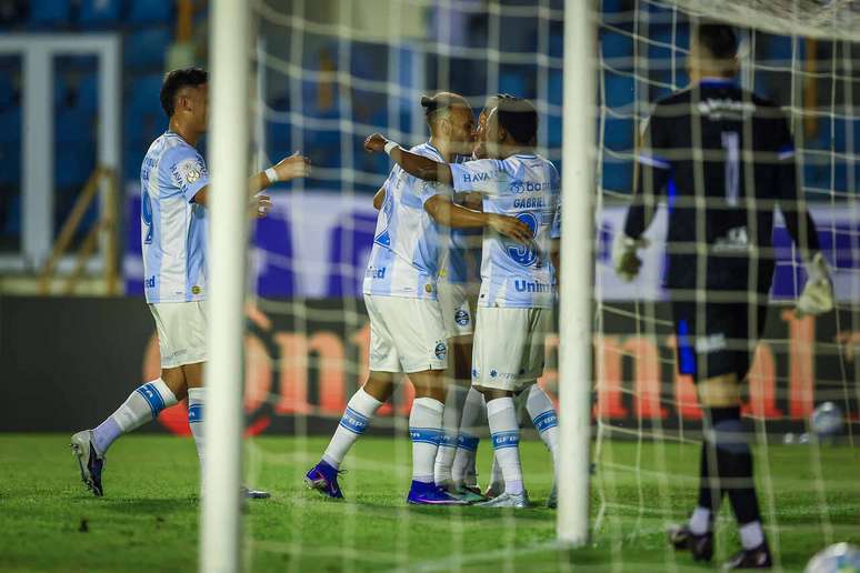 Gr&ecirc;mio venceu o Confian&ccedil;a por 3 a 0, pela Copa do Brasil &ndash;