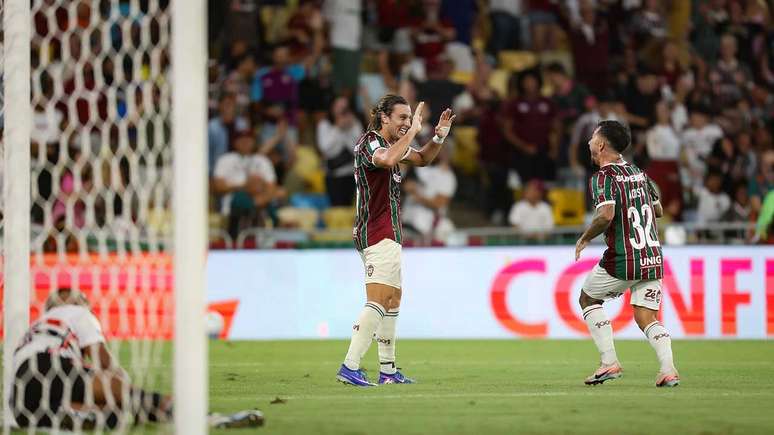 Canobbio em a&ccedil;&atilde;o com a camisa do Fluminense, ap&oacute;s seu gol neste s&aacute;bado (16) &ndash;