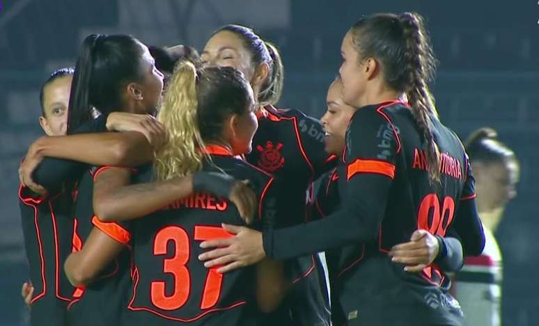 Ap&oacute;s vencer o S&atilde;o Paulo, Corinthians tenta triunfar fora de casa contra o Cruzeiro. Mas ser&aacute; pedreira.
