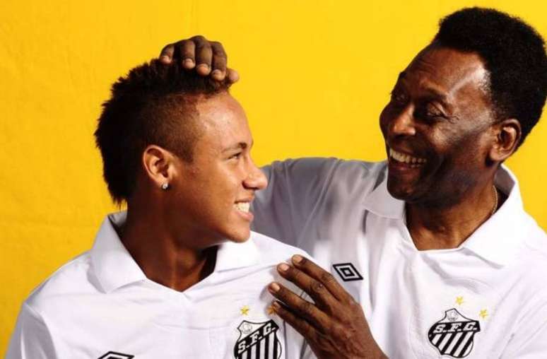 Formados na Vila, Neymar e Pel&eacute; t&ecirc;m muito em comum &ndash;