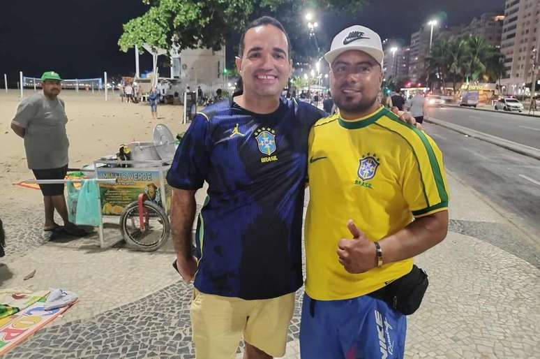 Ademar (esq.) e o colombiano Jhonatan Palencia s&atilde;o f&atilde;s de Neymar &ndash;