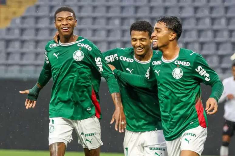 Alviverde chega invicto para o confronto &ndash;