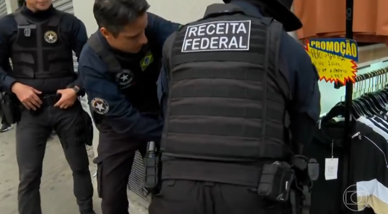 Opera&ccedil;&atilde;o da Receita Federal fecha lojas em shoppings no Centro de S&atilde;o Paulo