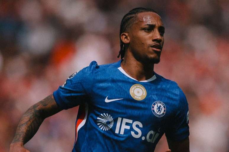 Jo&atilde;o Pedro &eacute; um dos destaques do Chelsea &ndash;