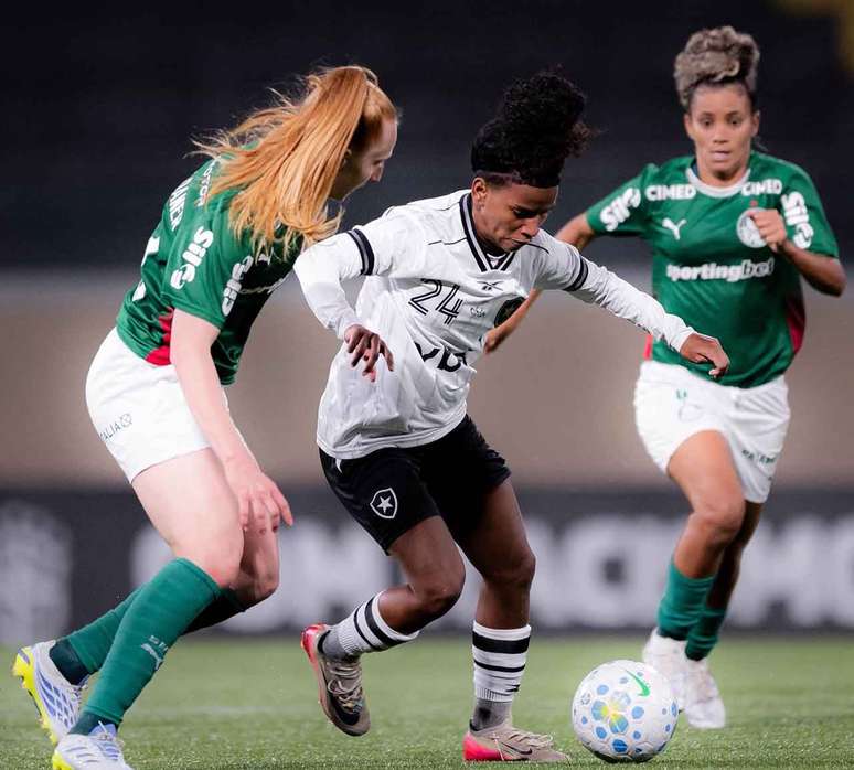 Brasileirão Feminino కోసం Botafogo అమ్మాయిల గురించి Palmeiras తెలియదు -