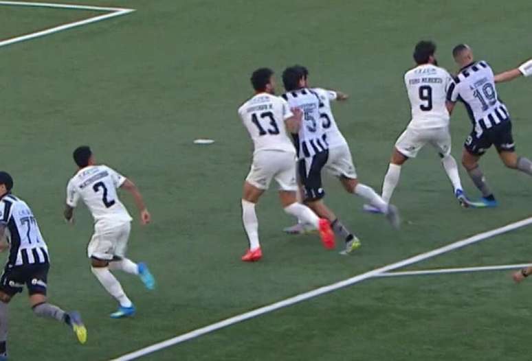 Pol&ecirc;mica de arbitragem em Botafogo x Corinthians&nbsp; &ndash;
