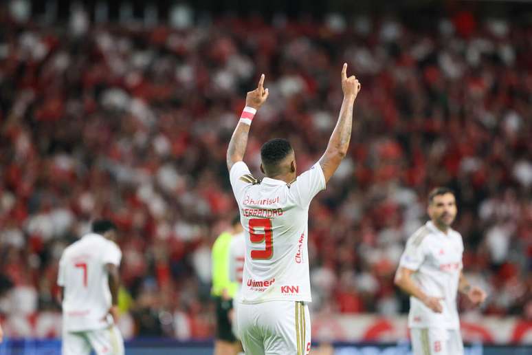 Internacional tem cinco vit&oacute;rias nos &uacute;ltimos dez jogos &ndash;