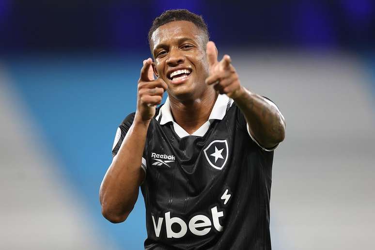 Danilo est&aacute; no Botafogo desde 2025 &ndash;