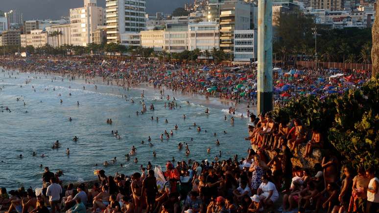 Eduardo Paes diz que Brasil n&atilde;o pode perder oportunidade de manter a onda positiva impulsionada pelo turismo nos &uacute;ltimos anos