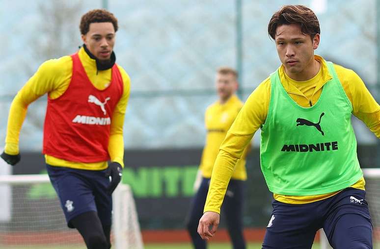 Jogadores do Southampton durante treinamento da equipe &ndash;