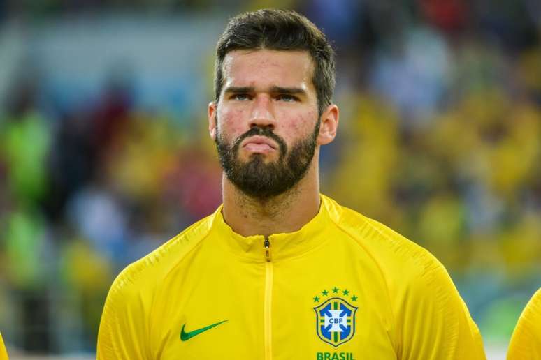 Alisson surge como uma esp&eacute;cie de regulador emocional do grupo 