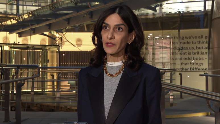 A nova CEO do Channel 4, Priya Dogra, recusou-se a dizer se gostaria de pedir desculpas &agrave;s mulheres que fizeram as acusa&ccedil;&otilde;es