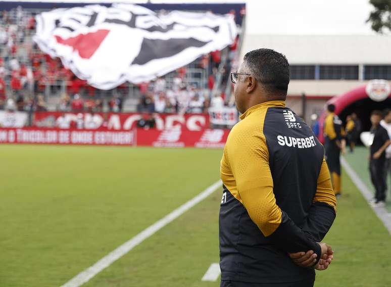 Roger Machado era constantemente vaiado no Morumbis &ndash;