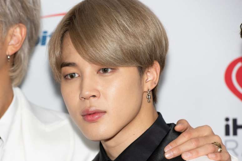 Jimin entrou para a hist&oacute;ria com &ldquo;Like Crazy&rdquo;, primeiro solo sul-coreano no topo da Billboard Hot 100 